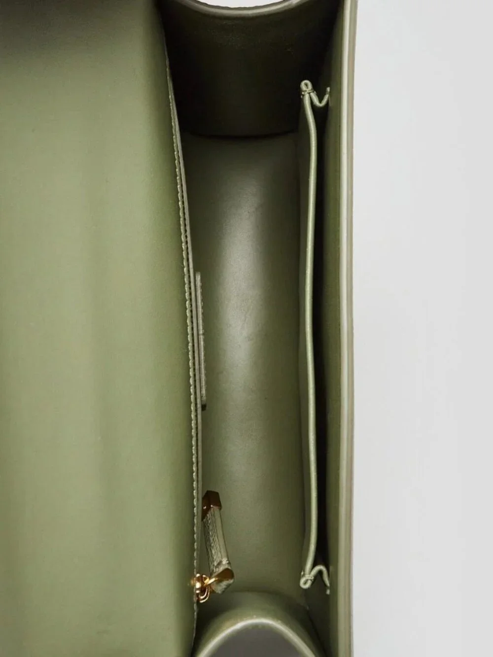 Christian Dior Green Calfskin Leather Montaigne 30 Flap Bag - Picture 5 of 9